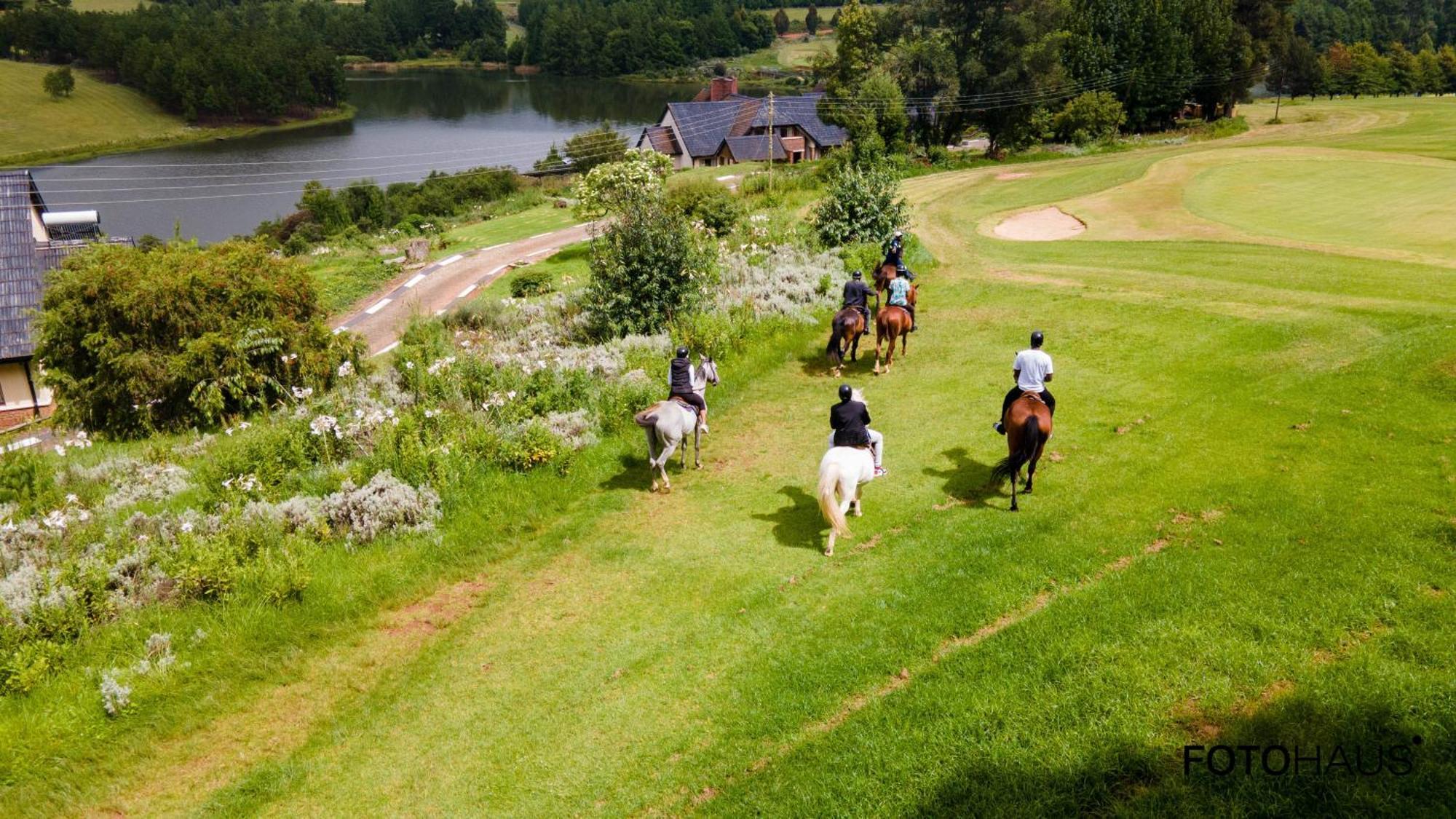 Troutbeck Resort Nyanga Bagian luar foto