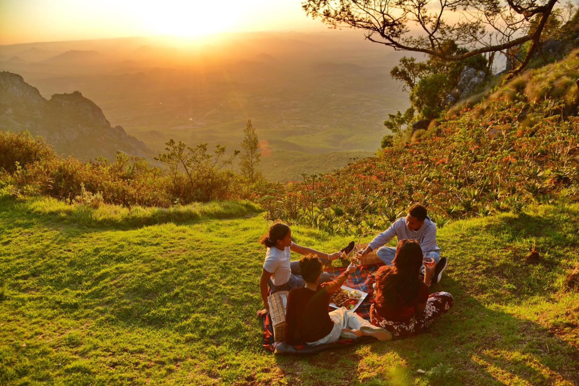 Troutbeck Resort Nyanga Bagian luar foto
