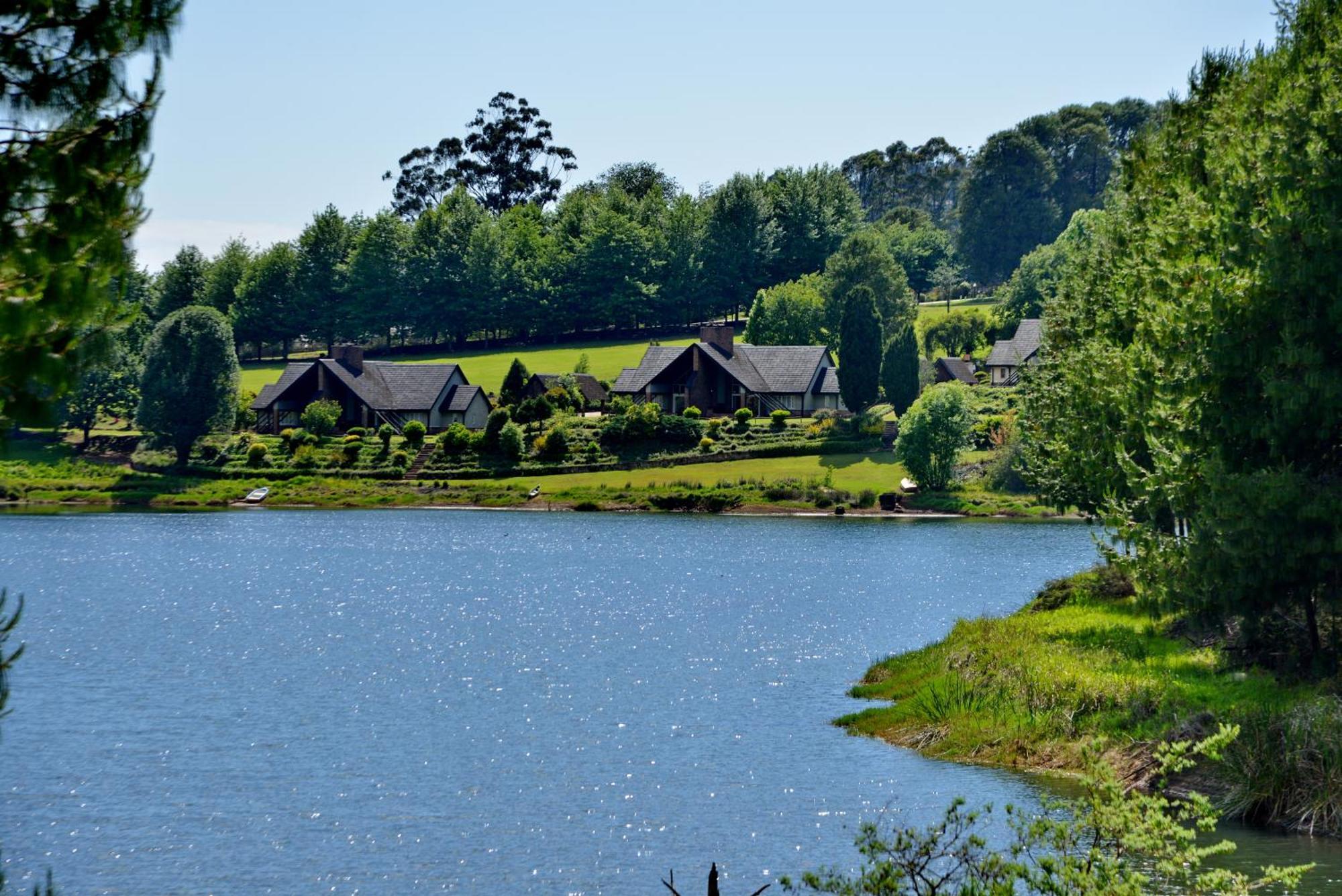 Troutbeck Resort Nyanga Bagian luar foto